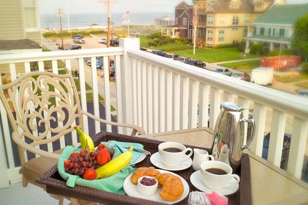 The Majestic Hotel | 19 Main Ave, Ocean Grove, NJ 07756, USA | Phone: (732) 775-6100