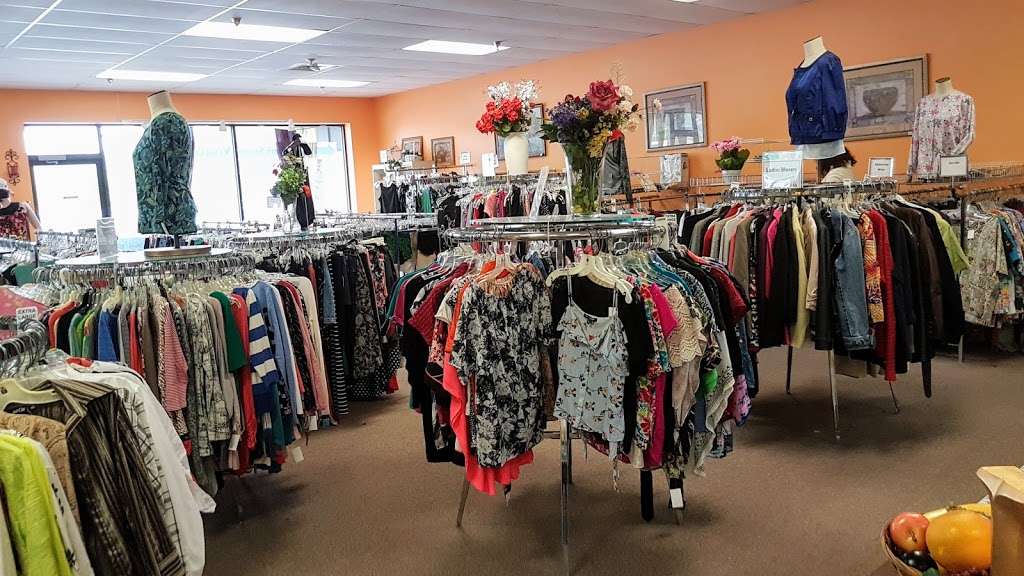 Via Thrift Store - Nazareth | 859 Nazareth Pike, Suite B4, Nazareth, PA 18064 | Phone: (610) 759-8660