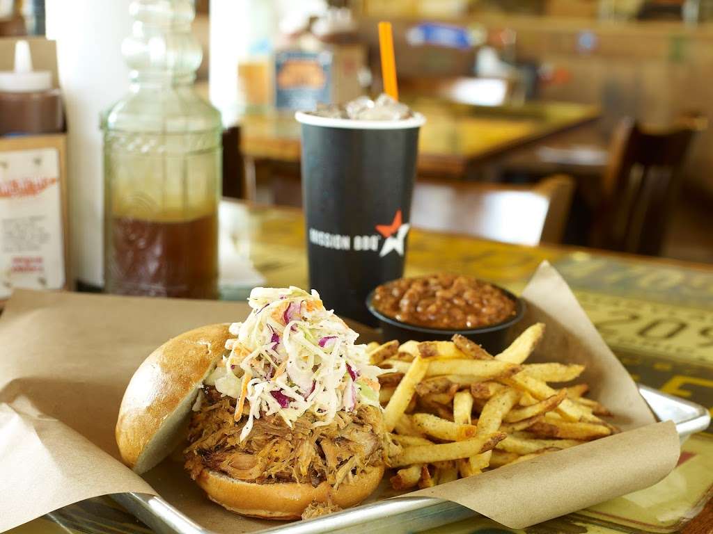 MISSION BBQ | 6930 75th St, Kenosha, WI 53142, USA | Phone: (262) 649-9773