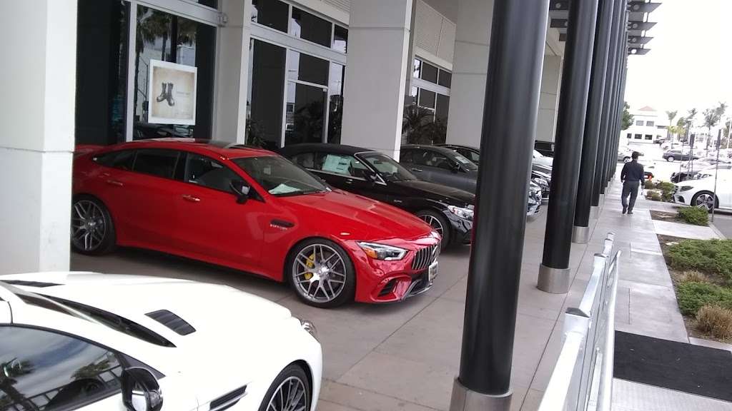 Mercedes-Benz of Long Beach | 2300 E Spring St, Signal Hill, CA 90755 | Phone: (562) 374-7759