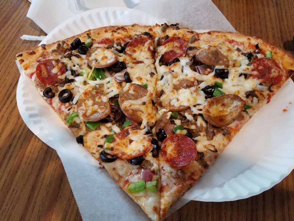 Anthonys II Pizza and Italian Food | 3901 E 112th Ave, Thornton, CO 80233, USA | Phone: (303) 457-3747