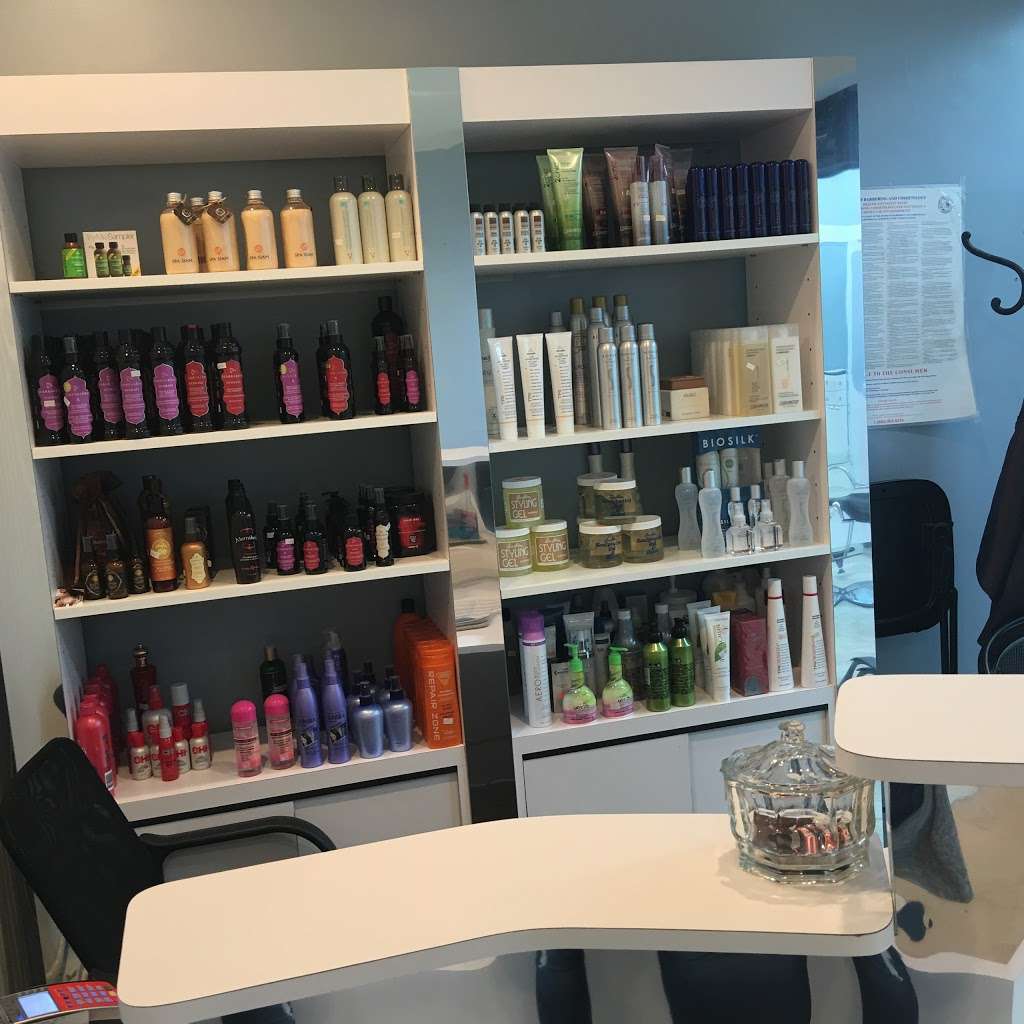 Hair Traffic Salon | 11161 Washington Blvd, Culver City, CA 90232, USA | Phone: (310) 202-1931