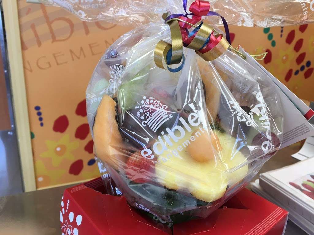 Edible Arrangements | 175 Littleton Rd, Westford, MA 01886, USA | Phone: (978) 692-3500