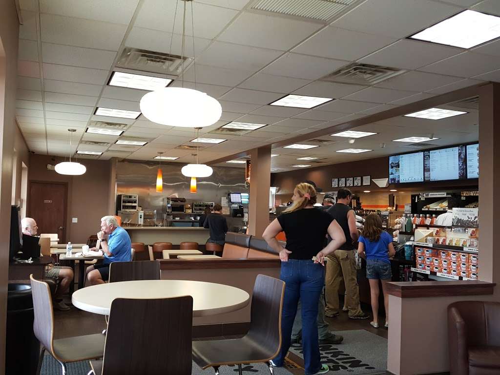 Dunkin Donuts | 1121 Memorial Hwy, Oley, PA 19547, USA | Phone: (484) 334-7219