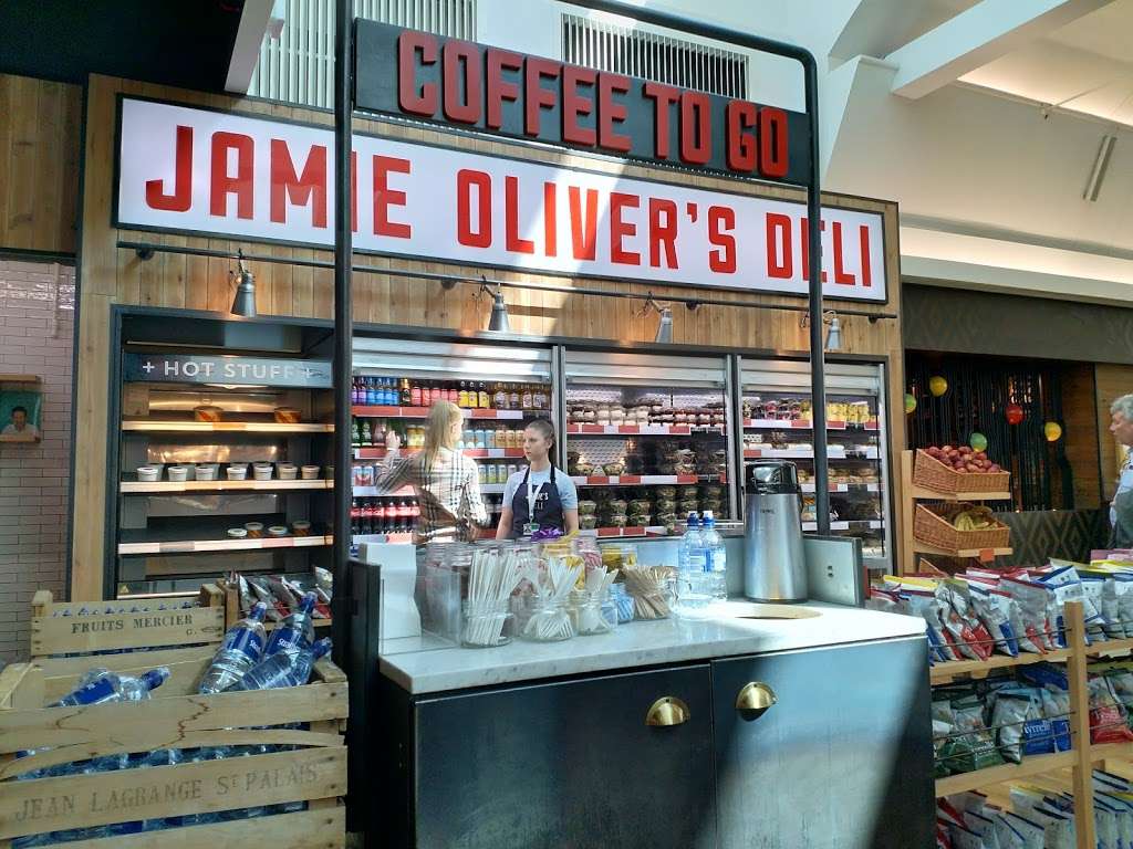 Jamie Olivers Diner Gatwick | South Terminal International Departures Lounge, Perimeter Rd E, Horley, Gatwick RH6 0PJ, UK | Phone: 01293 226459