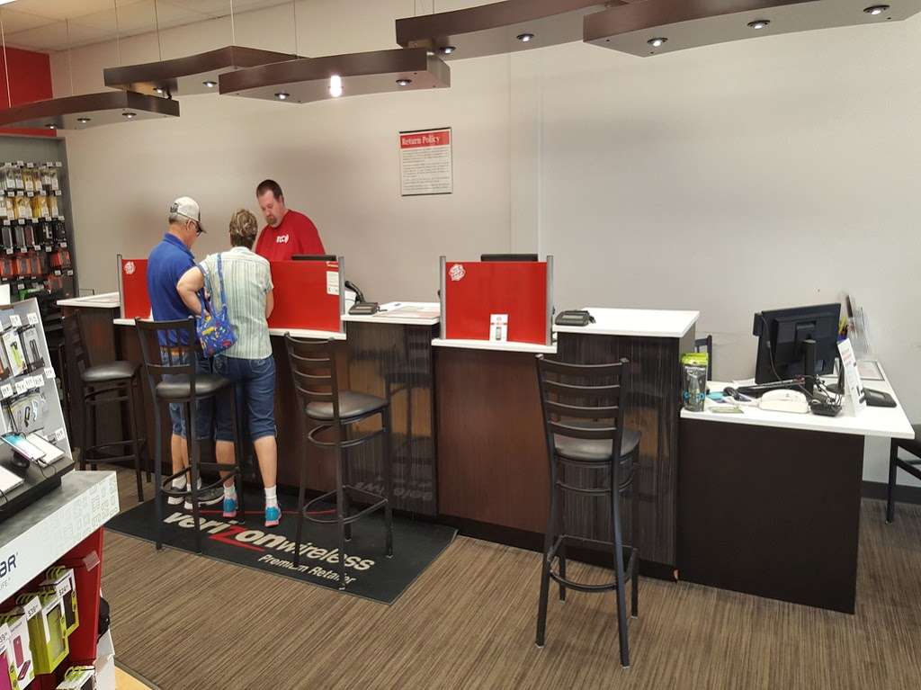 Verizon Authorized Retailer, TCC | 1814 N Main St, Rushville, IN 46173, USA | Phone: (765) 932-4880