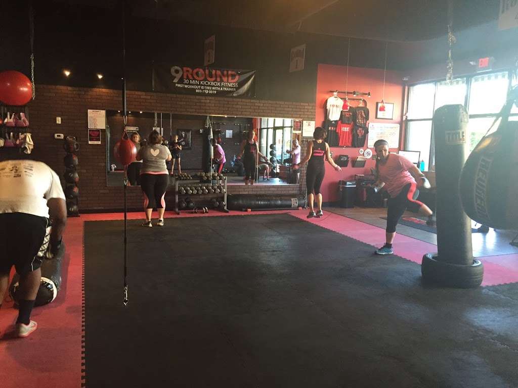 9Round Rock Hill | 625 Crown Pointe Ln, Rock Hill, SC 29730, USA | Phone: (803) 792-0319