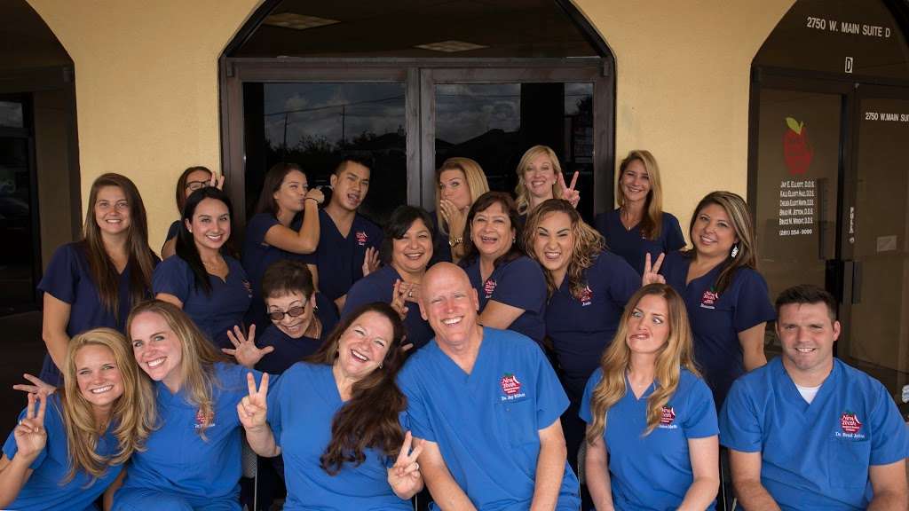 New Teeth Dental Solutions | 2750 W Main St #D, League City, TX 77573, USA | Phone: (281) 554-9090