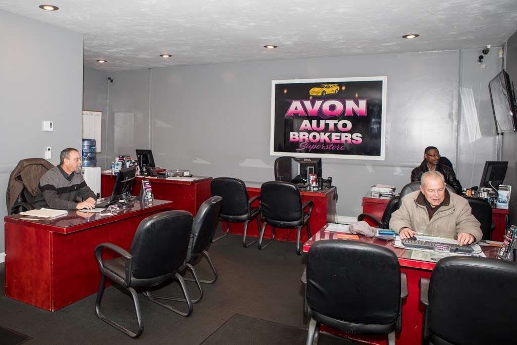 Avon Auto Brokers 159 Memorial 159 Memorial Dr, Avon, MA 02322