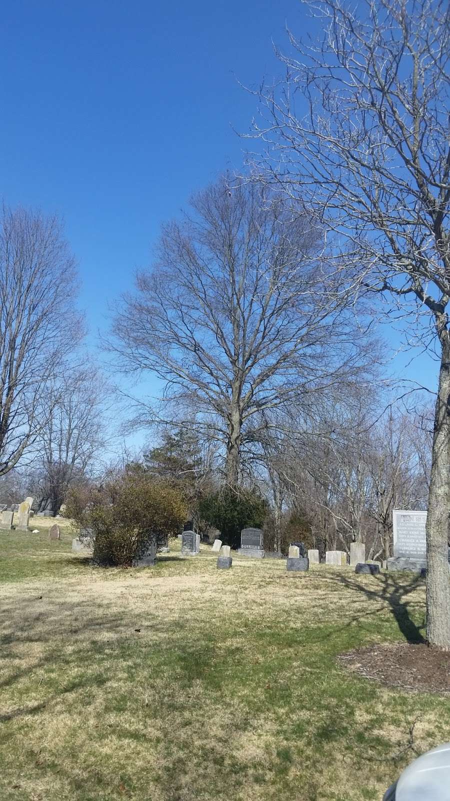 Brookville Cemetery | Glen Head, NY 11545, USA