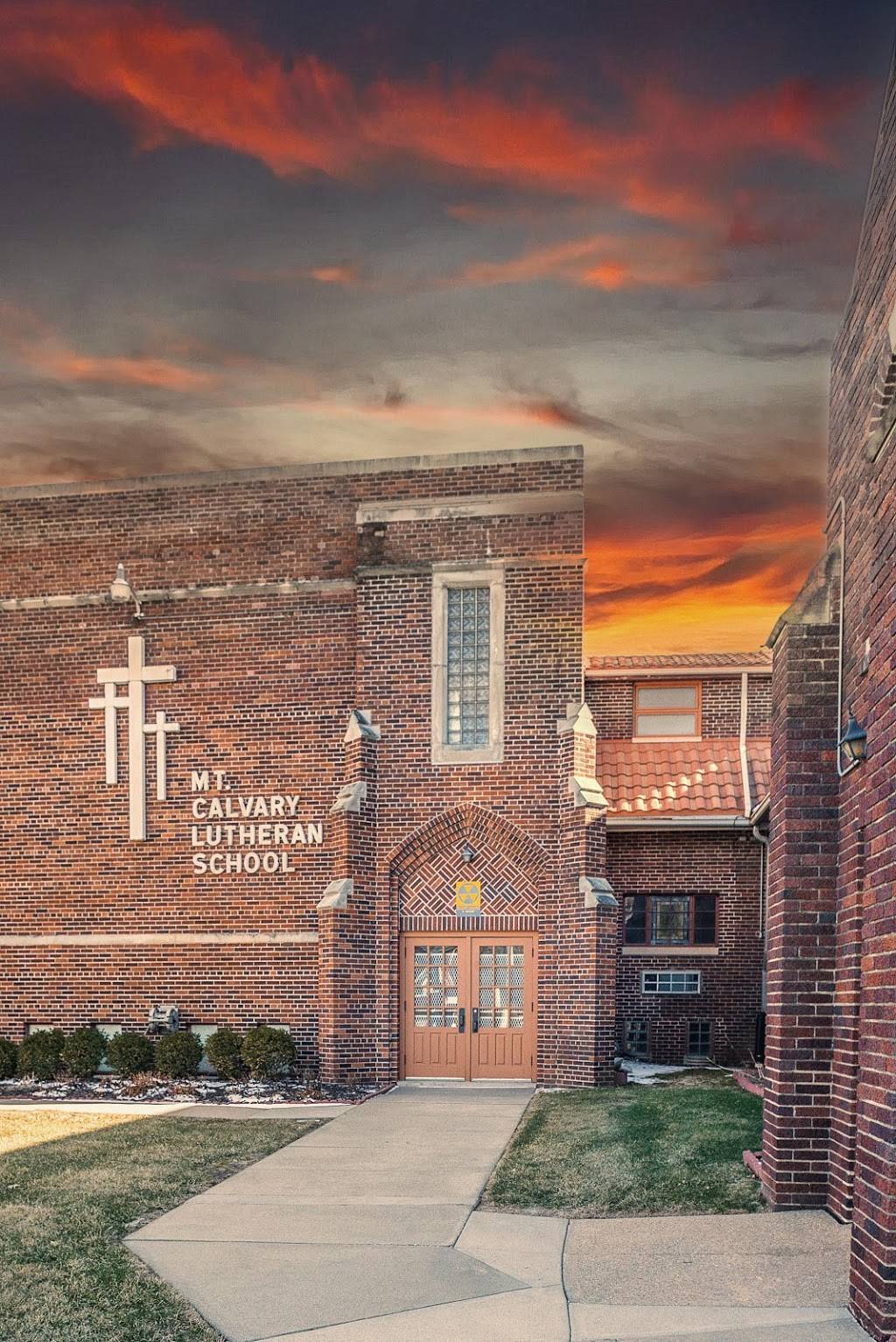 Mount Calvary Lutheran Church | 5529 Leavenworth St, Omaha, NE 68106, USA | Phone: (402) 551-0244