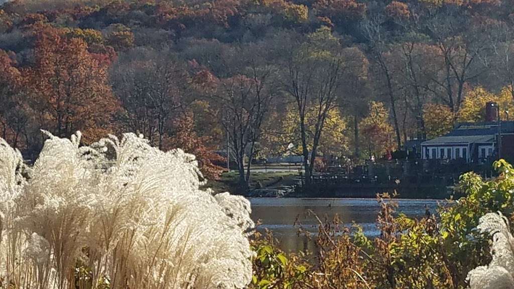 Black River Park Parking Lot | Main St, Succasunna, NJ 07876, USA