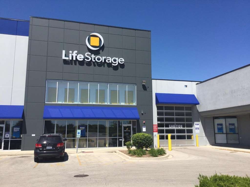 Life Storage | 1650 N Randall Rd, Aurora, IL 60506 | Phone: (630) 473-3897