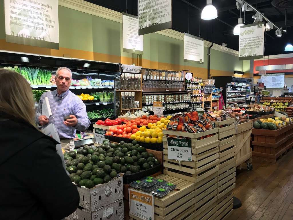 Deans Natural Food Market | 25 Mountainview Blvd, Basking Ridge, NJ 07920, USA | Phone: (908) 356-6120