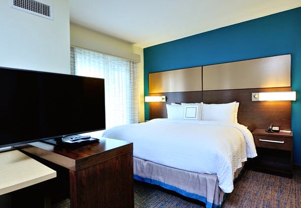Residence Inn by Marriott Houston Northwest/Cypress | 10456 Huffmeister Rd, Houston, TX 77065, USA | Phone: (281) 295-1777