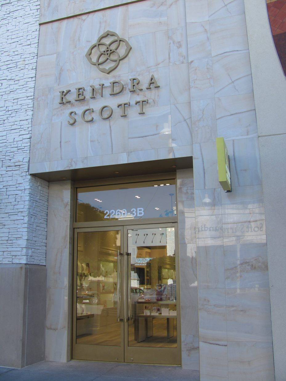 Kendra Scott | 2260 Q St NE #3b, Albuquerque, NM 87110 | Phone: (505) 340-2280