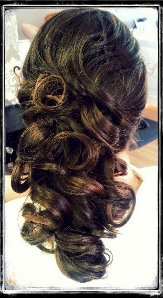 Luxe Salon | 7 W Main St, Merrimac, MA 01860, USA | Phone: (978) 346-0170