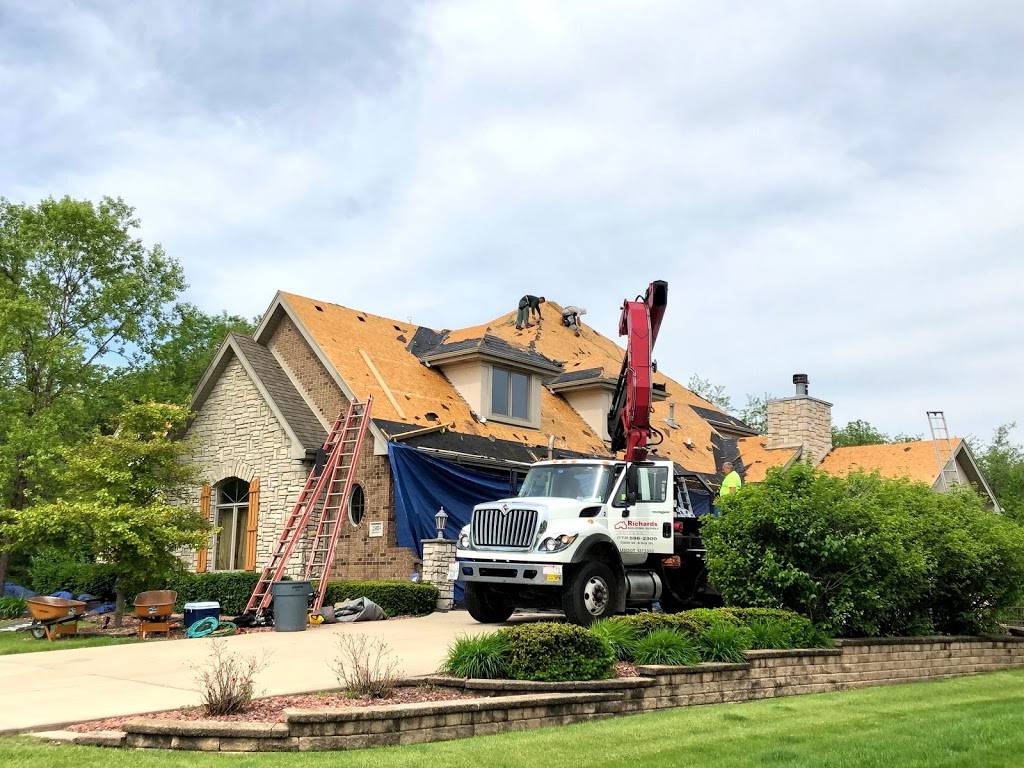 Artex Roofing | 14346 Streamwood Dr, Orland Park, IL 60467, USA | Phone: (630) 841-4813