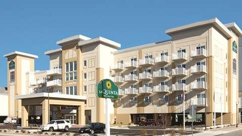 La Quinta Inn & Suites by Wyndham Ocean City | 106 32nd St, Ocean City, MD 21842, USA | Phone: (410) 289-5762
