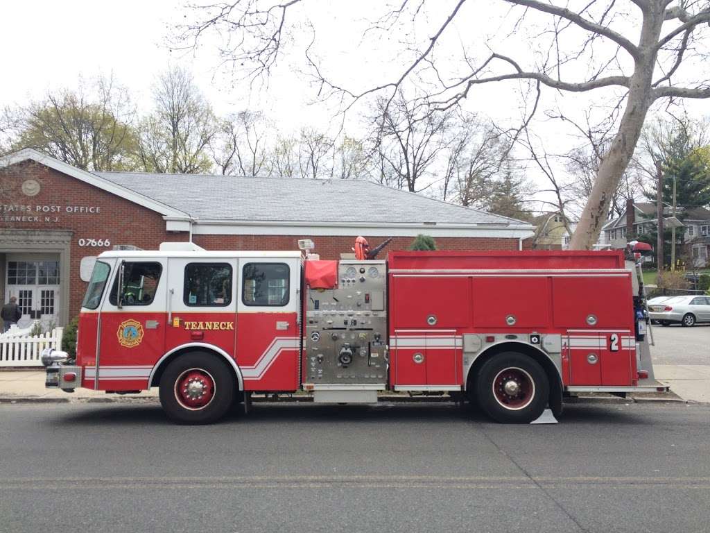 Teaneck Fire Department - Station 2 | 617 Cedar Ln, Teaneck, NJ 07666, USA | Phone: (201) 837-2085