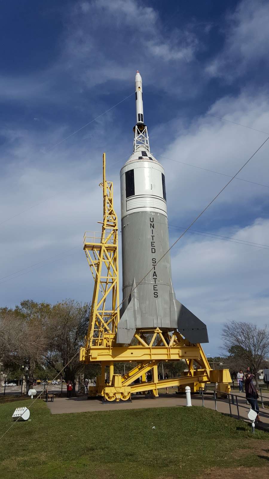 JSC Saturn V Rocket | 2101 E NASA Pkwy, Houston, TX 77058, USA | Phone: (281) 483-0123