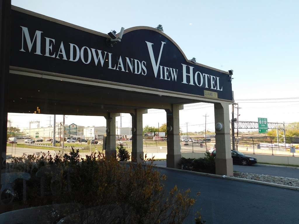Meadowlands View Hotel | 2750 Tonnelle Ave, North Bergen, NJ 07047, USA | Phone: (201) 348-3600