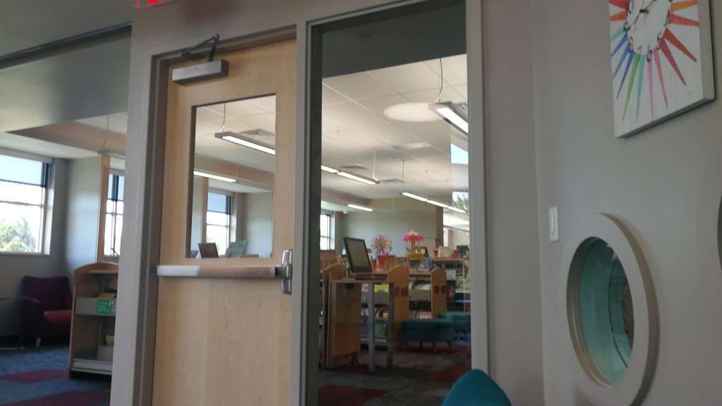 Eloise May Library (Arapahoe Libraries) | 1471 S Parker Rd, Denver, CO 80231 | Phone: (303) 542-7279