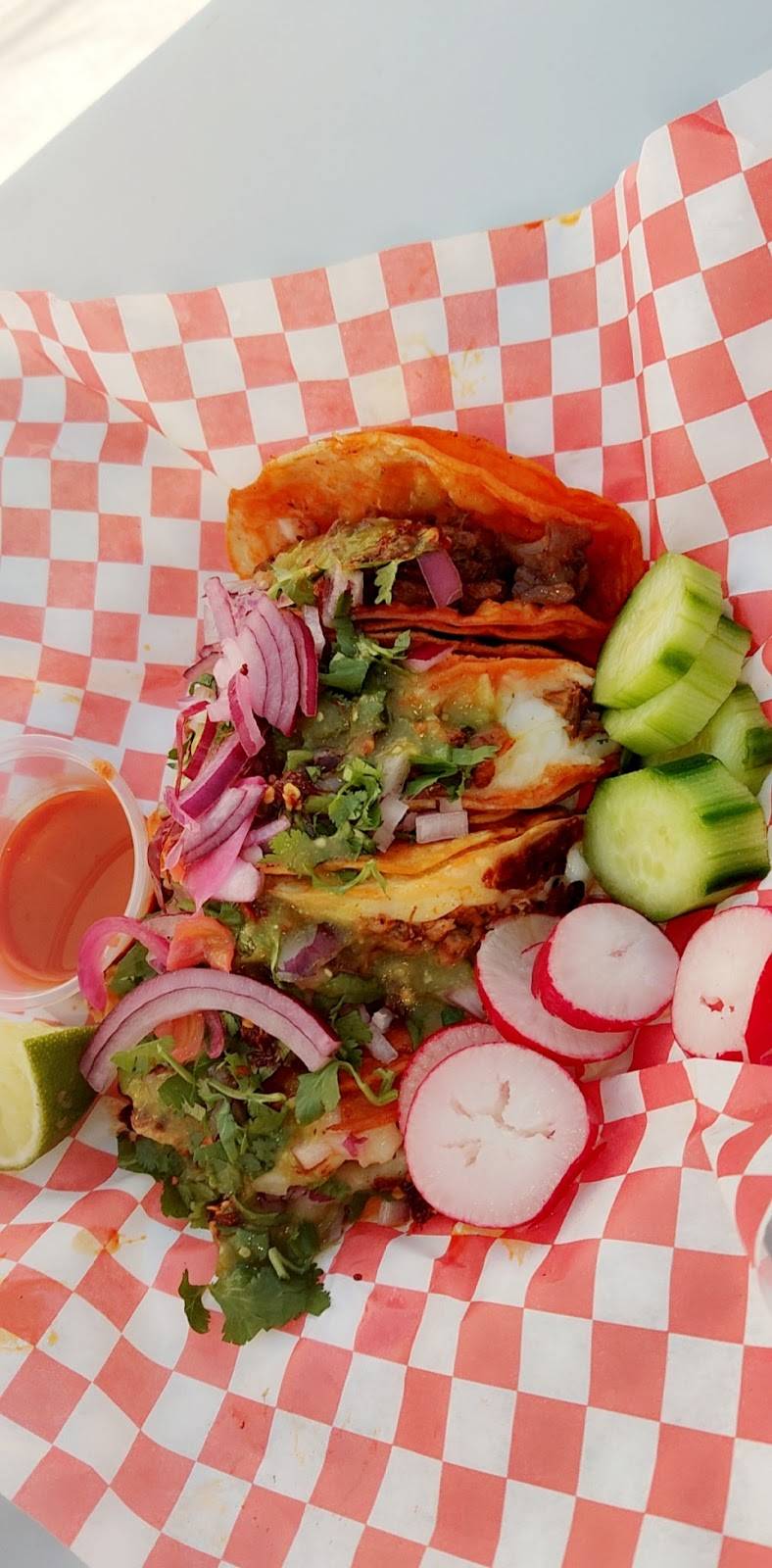 Tacos villa | 1128 E 84th St, Los Angeles, CA 90001, USA | Phone: (323) 360-3485