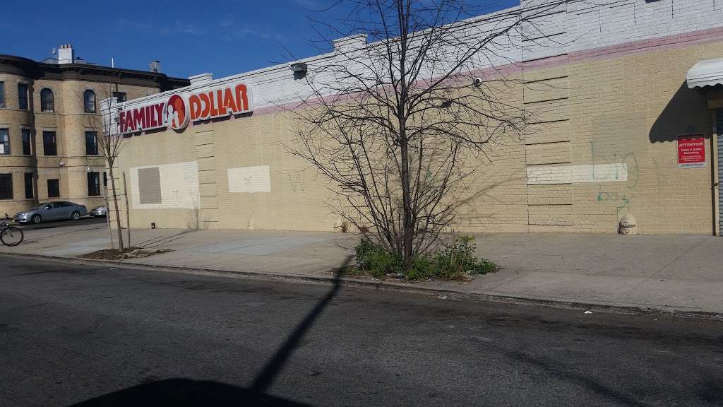 Family Dollar | 903 Knickerbocker Ave, Brooklyn, NY 11207, USA | Phone: (718) 366-6843