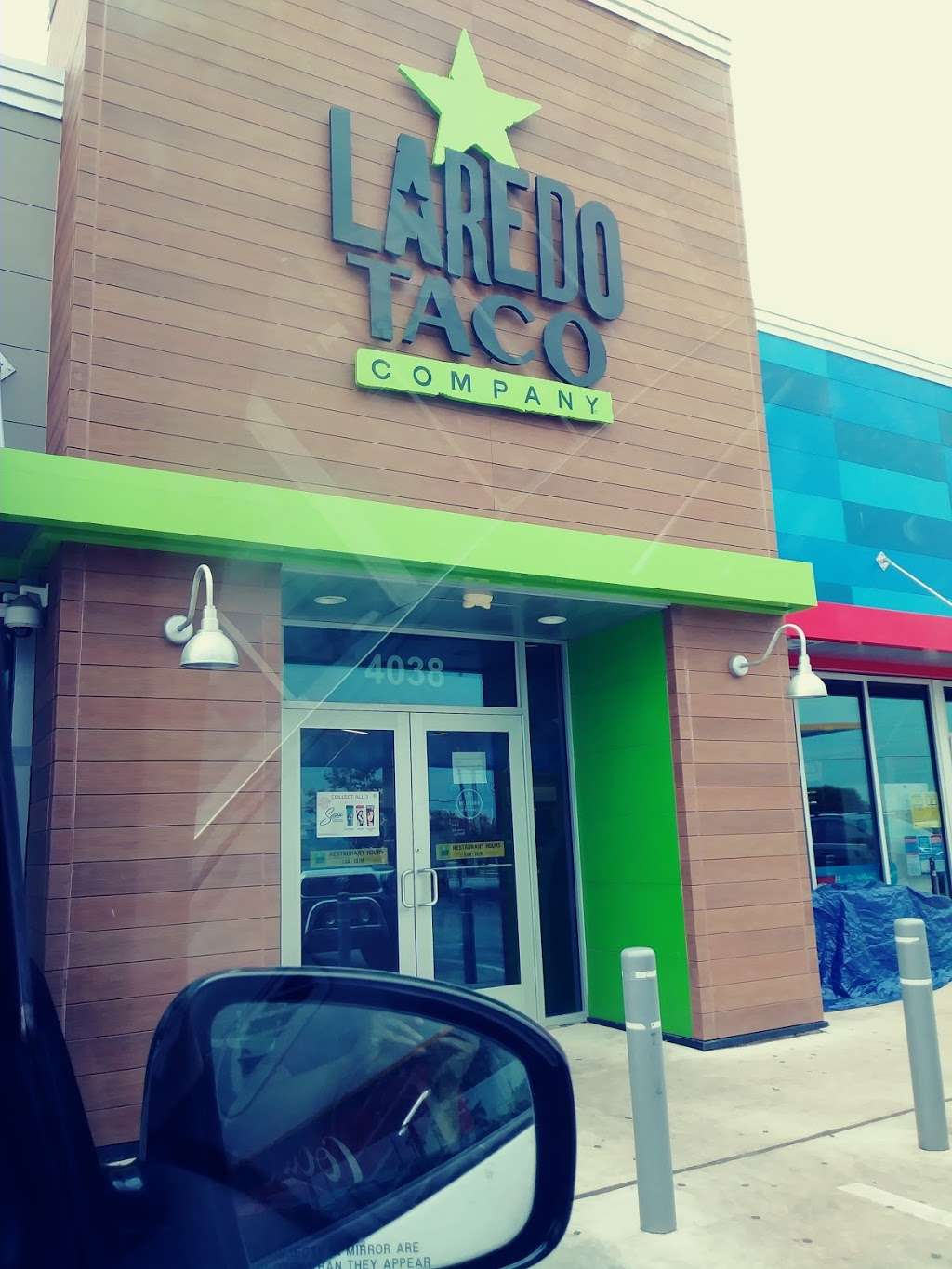 Laredo Taco Company | 4038 E Houston St, San Antonio, TX 78220, USA