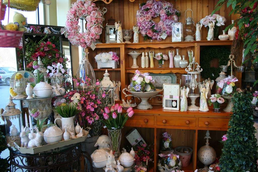 McNamara Florist | 1853 Ludlow Ave, Indianapolis, IN 46201, USA | Phone: (317) 579-7900