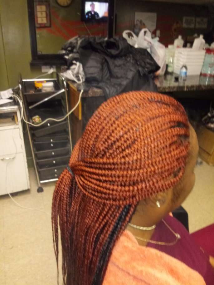 Manoro’s African Hair Braiding | 6454 S Cottage Grove Ave, Chicago, IL 60637, USA | Phone: (773) 667-8886