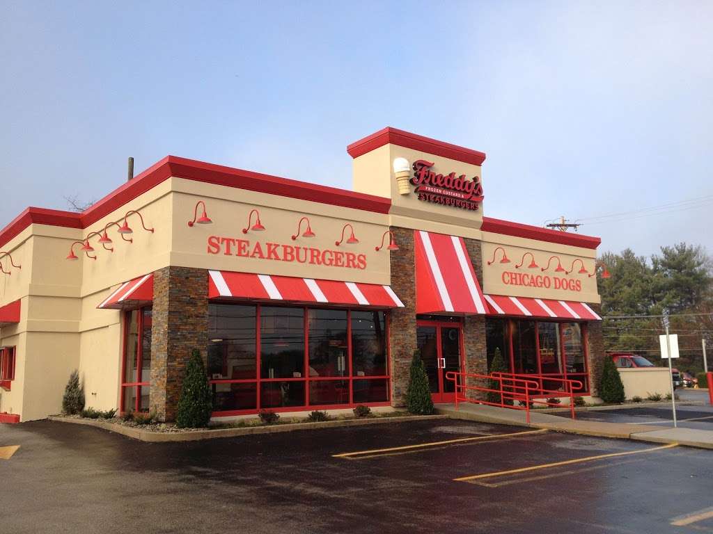 Freddys Frozen Custard & Steakburgers | 2084 Sproul Rd, Broomall, PA 19008, USA | Phone: (610) 325-6725