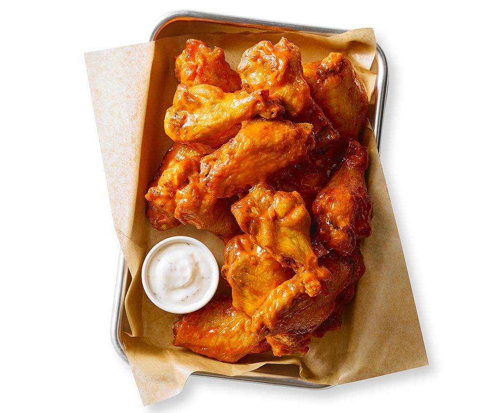 Buffalo Wild Wings | 4000 Market Pl Dr Suite 104, Monterey Park, CA 91755, USA | Phone: (323) 443-9167