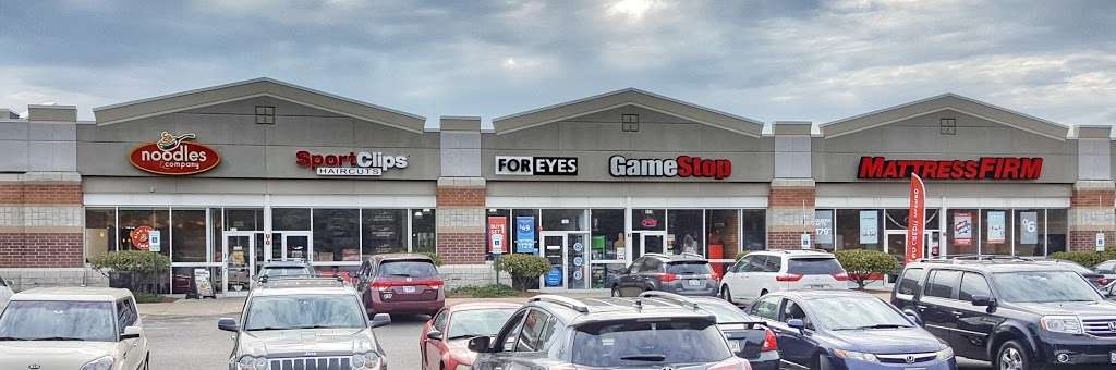 GameStop | 143 N Weber Rd, Bolingbrook, IL 60490, USA | Phone: (630) 226-1212