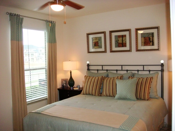 Falls at Copper Lake Apartments | 9140 Hwy 6 N, Houston, TX 77095 | Phone: (281) 861-7800