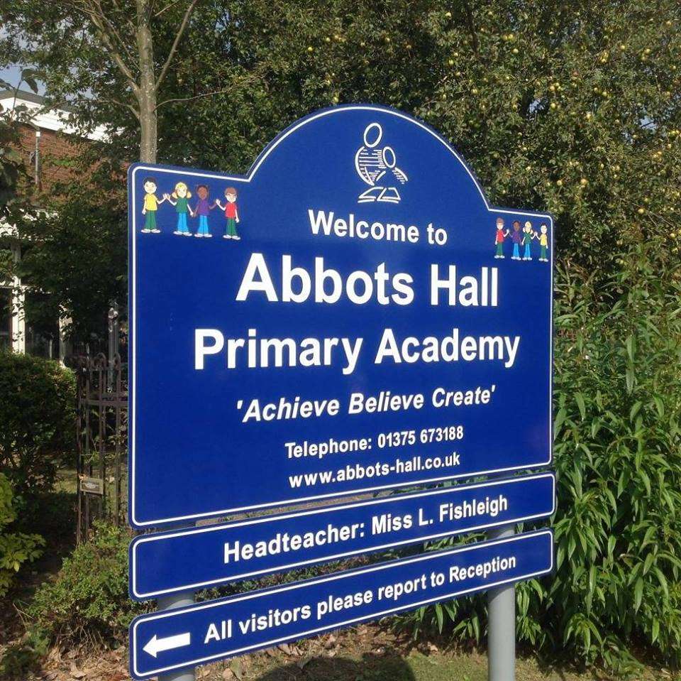Abbots Hall Primary Academy | Abbotts Dr, Stanford-le-Hope SS17 7BW, UK | Phone: 01375 673188