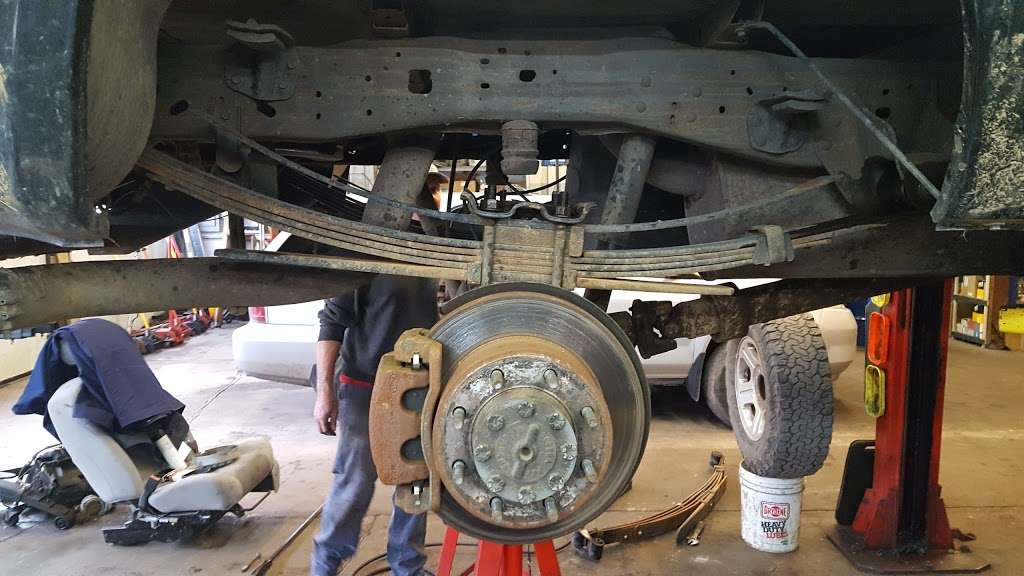C & L Fleet Services | 2886 Ridge Rd, Perkasie, PA 18944, USA | Phone: (215) 257-1900