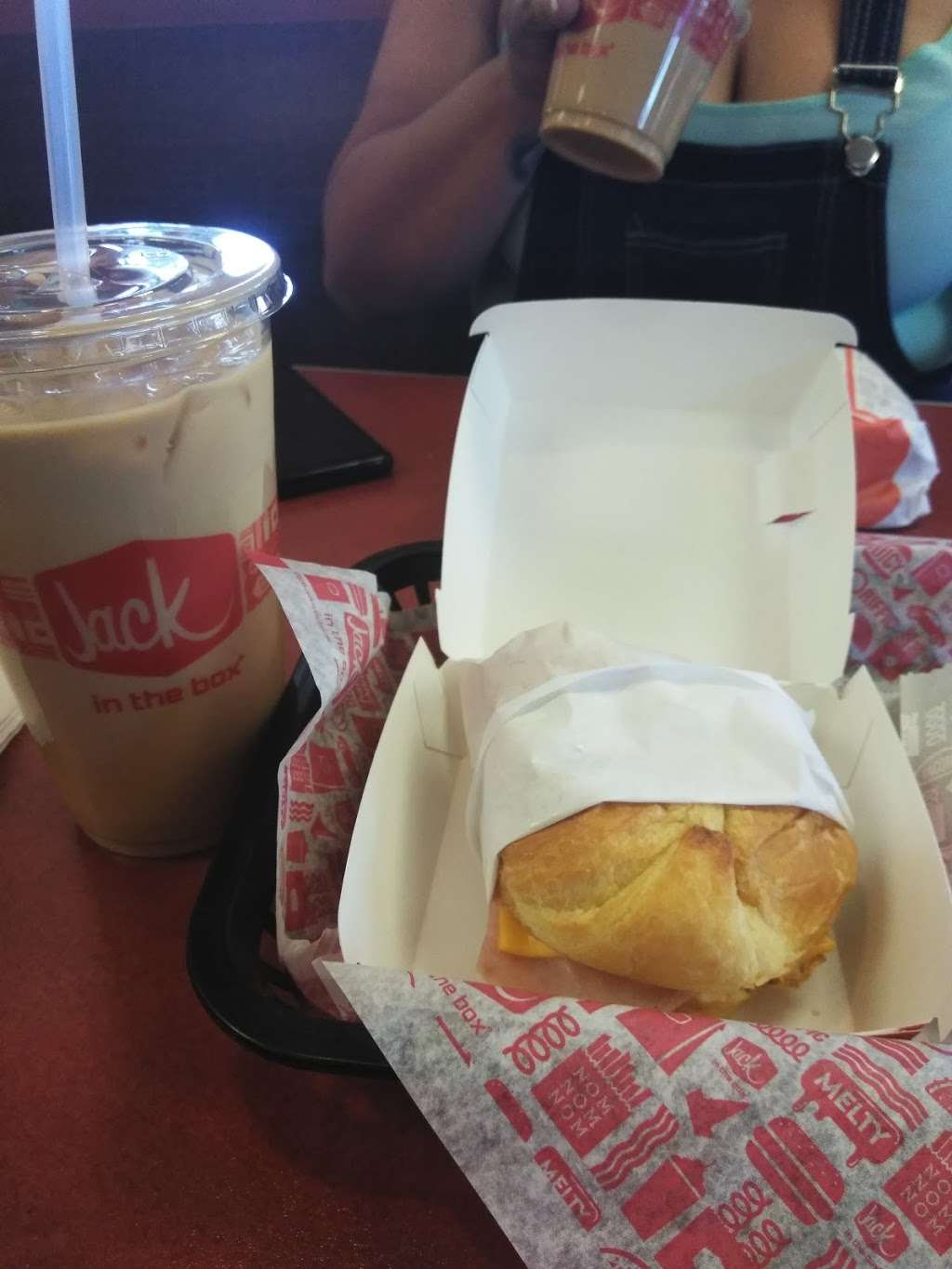 Jack in the Box | 2443 W Ave I, Lancaster, CA 93536, USA | Phone: (661) 726-3626