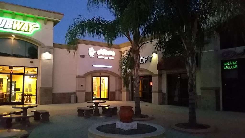 Albertos Mexican Food | 780 Ramona Expy, Perris, CA 92571, USA | Phone: (951) 657-7951