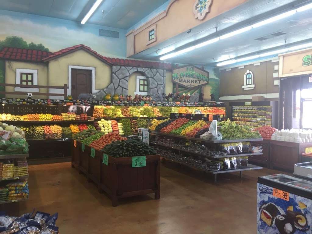 El Rancho Market | 217 N Main St, Lake Elsinore, CA 92530, USA | Phone: (951) 674-8579