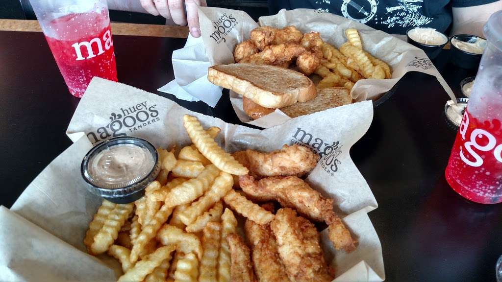 Huey Magoos Chicken Tenders - Winter Springs | 160 Tuskawilla Rd #1204, Winter Springs, FL 32708 | Phone: (407) 706-6004