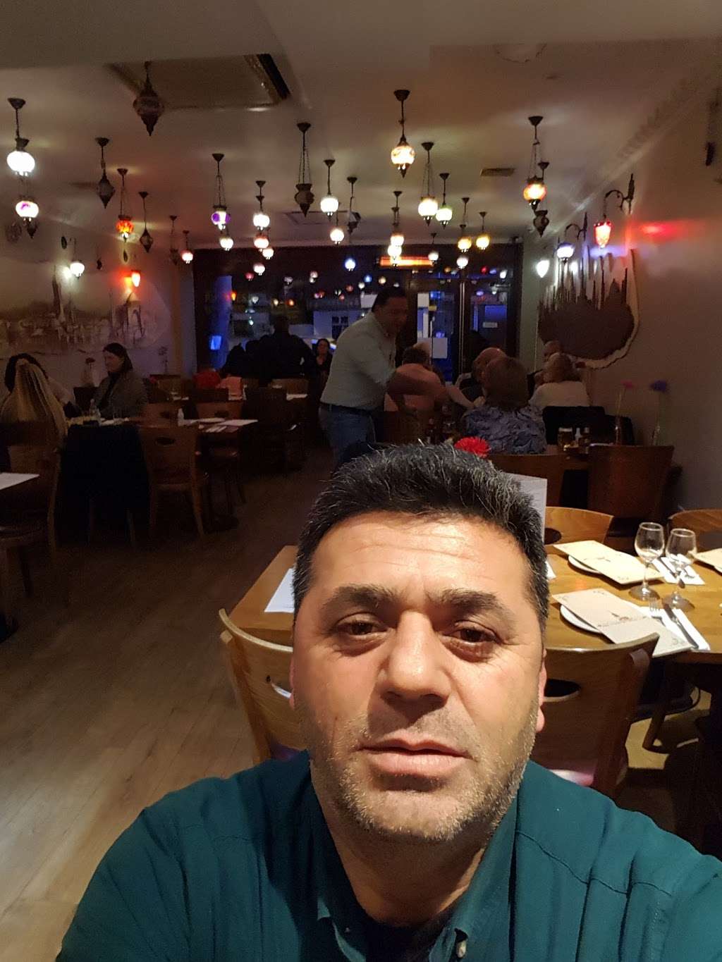 Istanbul Grill Restaurant | 6, Broadway Parade, Elm Park Ave, Hornchurch RM12 4RS, UK | Phone: 01708 471993