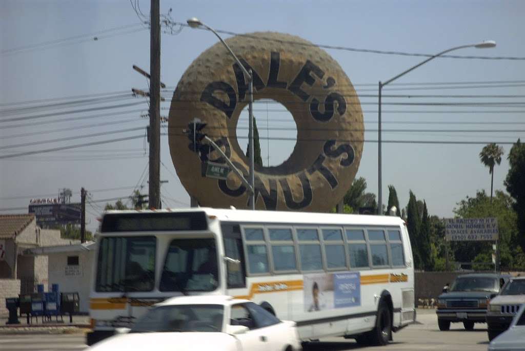 Dales Donuts | 15904 Atlantic Ave, Compton, CA 90221 | Phone: (310) 635-0823