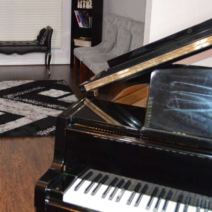 Lauries Music Studio - Piano & Voice Lessons | 3202 Creek Shadows Dr, Kingwood, TX 77339, USA | Phone: (713) 377-0590