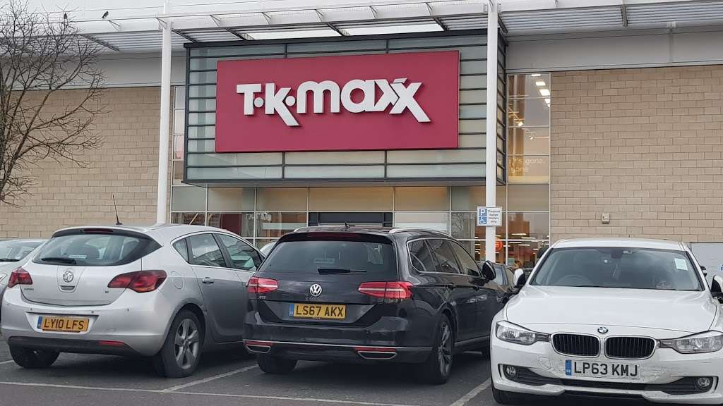 T K Maxx Ltd | Brent South Shopping Park, Tilling Rd, London NW2 1LS, UK | Phone: 020 8452 4687