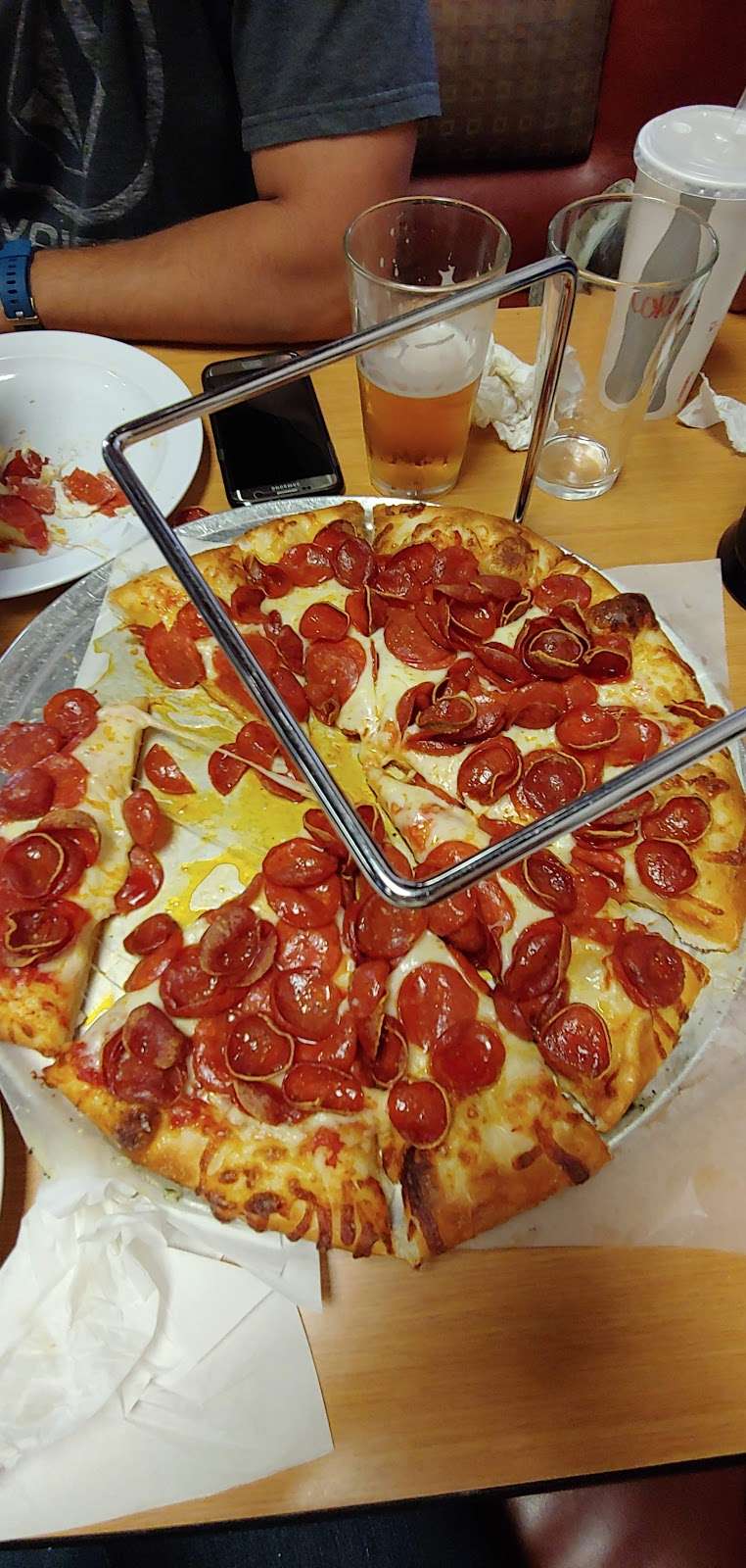 Enzos Pizza | 10170 Indiana Ave, Riverside, CA 92503, USA | Phone: (951) 351-2375