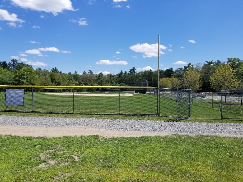 Pond St. Recreational Facility | Norfolk, MA 02056, USA