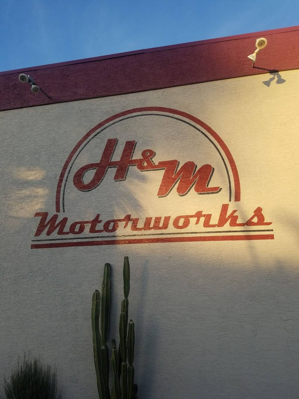 H & M Motorworks | 14640 N Cave Creek Rd, Phoenix, AZ 85022, USA | Phone: (602) 992-1340