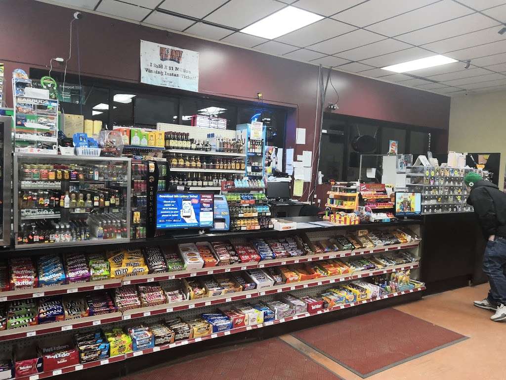 Convenience Plus Liquor | 1480 Broadway Rd, Dracut, MA 01826, USA | Phone: (978) 655-4960